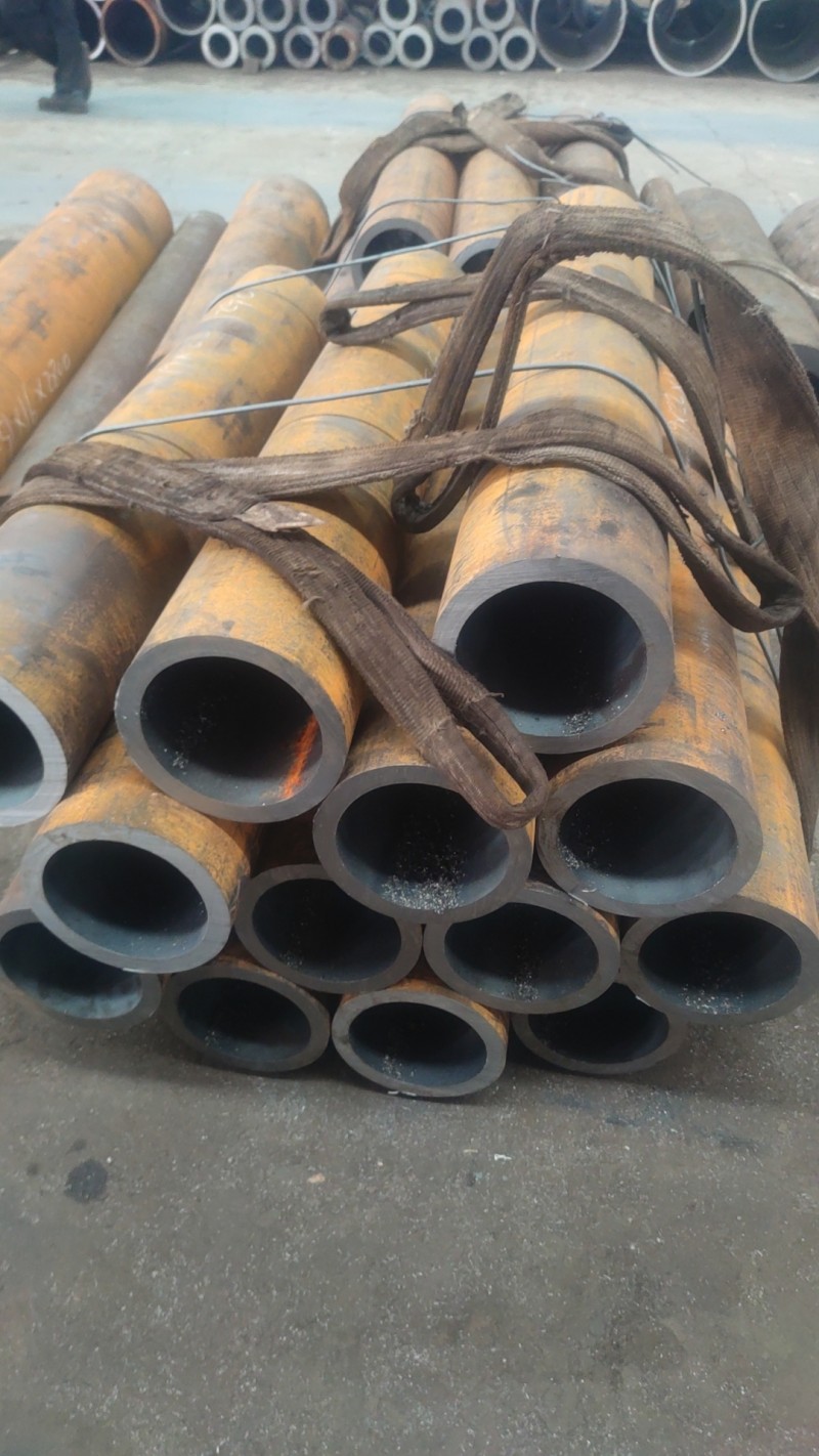 贵定贵定贵定15CrMoG无缝钢管切割